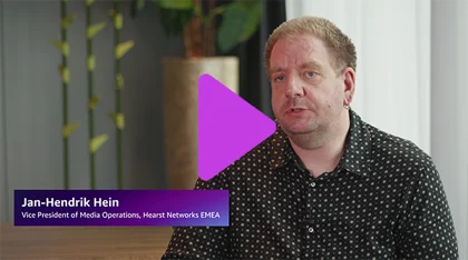 Play button featuring an image of Jan-Hendrik Hein, VP Media Operations